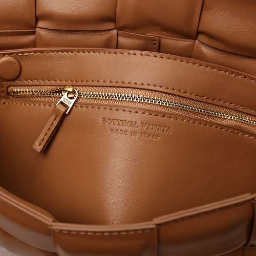 Picture of Bottega Veneta Lady Handbags _SKUfw152381508fw